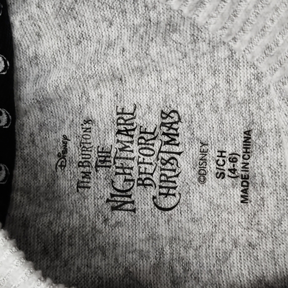 DISNEY "Nightmare Before Christmas" Oversized soft sweater, Size: S/CH NWNT - Picture 6 of 6
